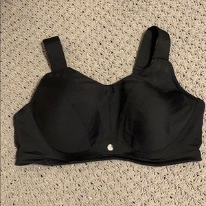 Lane Bryant sports bra 42DDD